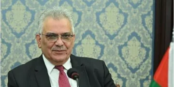 سفير فلسطين يثمن رفض المملكة لمشاريع الاحتلال التوسعية