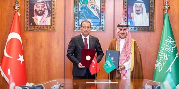 في مجال العمل المحاسبي والرقابي والمهني..المملكة وتركيا توقعان مذكرة تفاهم