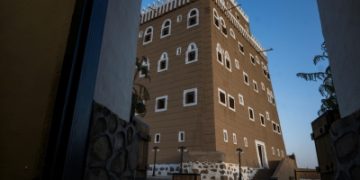 'قصر العان' يروي قصة 340 عاماً من الأصالة