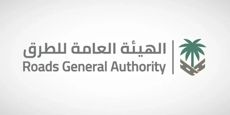 لأول مرة في المملكة.. استخدام الخرسانة المدموكة في مسار الشاحنات على الطرق اللوجستية