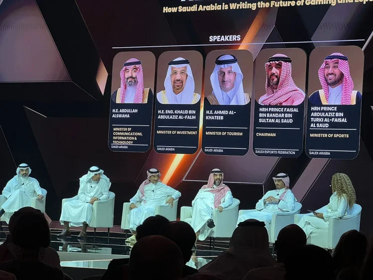 وزير الرياضة: السعودية تستعد لتقديم نسخة استثنائية من كأس العالم 2034