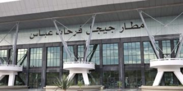 وفاة 4 أشخاص في سقوط طائرة بالجزائر