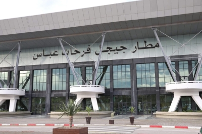 وفاة 4 أشخاص في سقوط طائرة بالجزائر