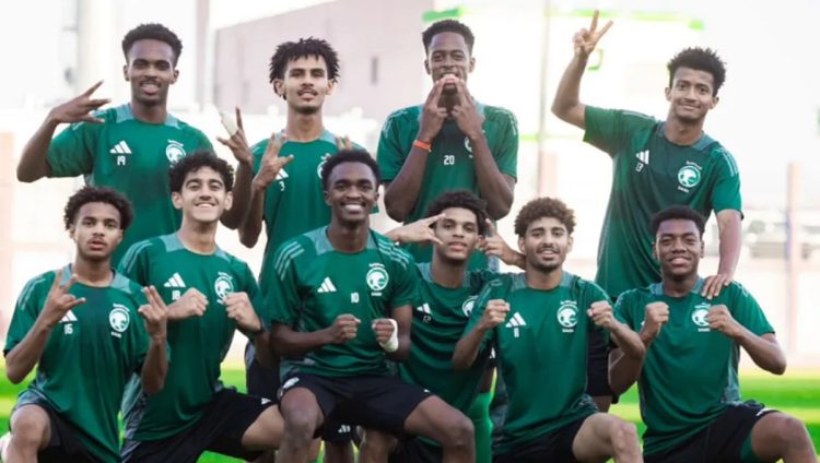 الأخضر يلتقي قطر اليوم في نصف نهائي كأس الخليج للناشئين تحت 17 عامًا