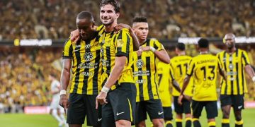  الاتحاد يضرب الفتح برباعية في "دوري روشن"