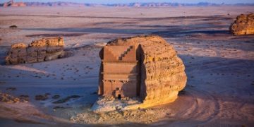 'اليونسكو' تطلق برنامج الحوار بين الثقافات بالشراكة مع العُلا