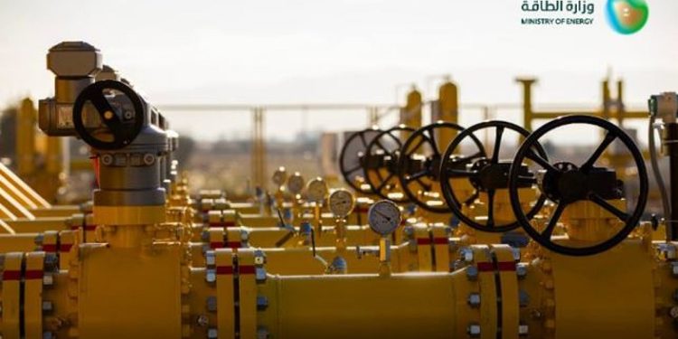 بدء تراخيص أنشطة إنشاء وتملك وتشغيل شبكات توزيع الغاز الطبيعي في 5 مدن صناعية