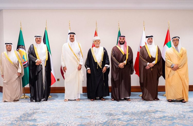 بيان دورة مجلس التعاون الاستثنائية: أي اعتداء على أيٍ من دول المجلس هو اعتداء عليها جميعاً