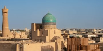 'بينالي الدرعية' يعرض التصميم الفائز بجائزة المصلى في بخارى