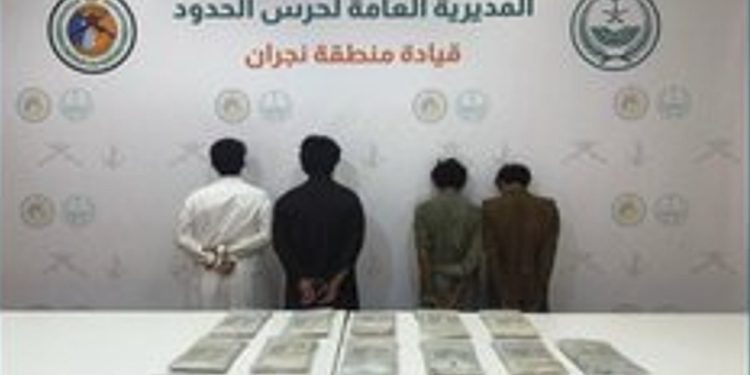حرس الحدود بنجران يحبط تهريب 19 كيلوجرامًا من الحشيش