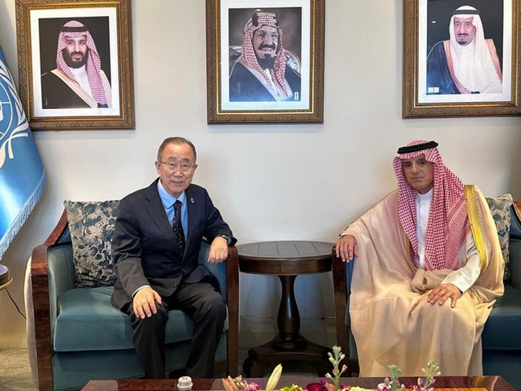  على هامش الجمعية العامة للأمم المتحدة.. الجبير يبحث مع بان كي مون المواضيع ذات الاهتمام المشترك