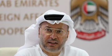 قرقاش: التلاحم الخليجي نهج راسخ واجهنا به أزمات كبرى
