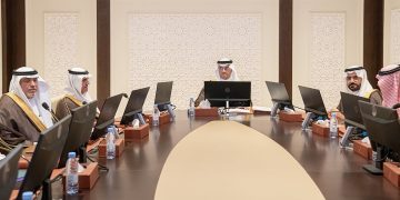 محافظ الأحساء يرأس اجتماع اللجنة العليا لمستشفى جامعة الملك فيصل التعليمي