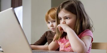 مختص: المجال التفاعلي بلعبة روبلوكس يسمح ببعض ممارسات غير أخلاقية