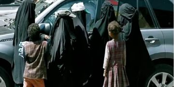 مختص: هناك منظمات تدرب المتسولين على استعطاف الآخرين لجمع الأموال واستغلالها بطرق غير مشروعة