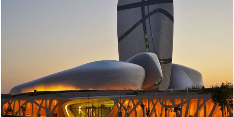 مركز "إثراء" يحتفي باليوم الوطني الـ95 بأكثر من 40 فعالية متنوعة