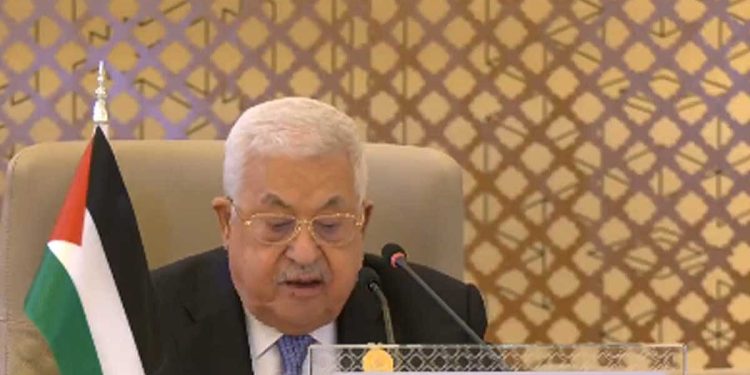مستشار محمود عباس يشيد بدور المملكة الداعم للقضية الفلسطينية
