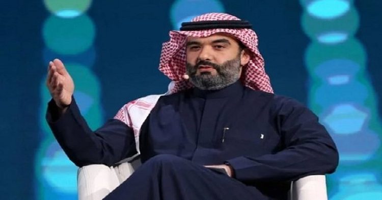 وزير الاتصالات وتقنية المعلومات يلتقي ممثلي قطاع الأعمال بغرفة الجوف