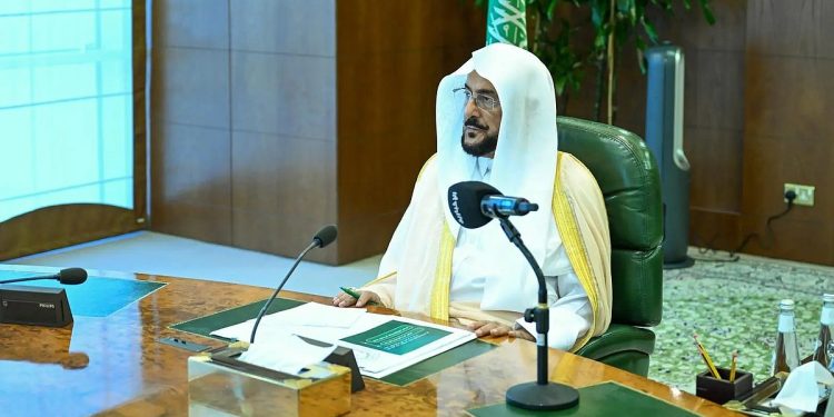 وزير الشؤون الإسلامية يدشّن خدمات نوعية في مجال الأمن السيبراني لتعزيز حماية الهوية الرقمية