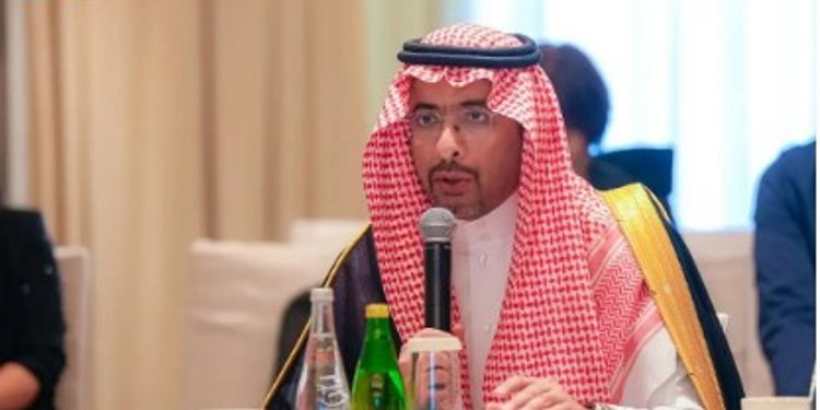 وزير الصناعة يؤكد متانة العلاقات الاقتصادية بين المملكة والصين