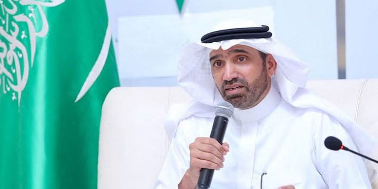 وزير الموارد البشرية: رؤية 2030 صنعت اقتصادًا متنوعًا ووفرت فرصًا تاريخية لأبناء الوطن