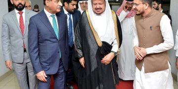 رئيس الشورى يعقد جلسة مباحثات رسمية مع رئيس الجمعية الوطنية الباكستانية في إسلام آباد