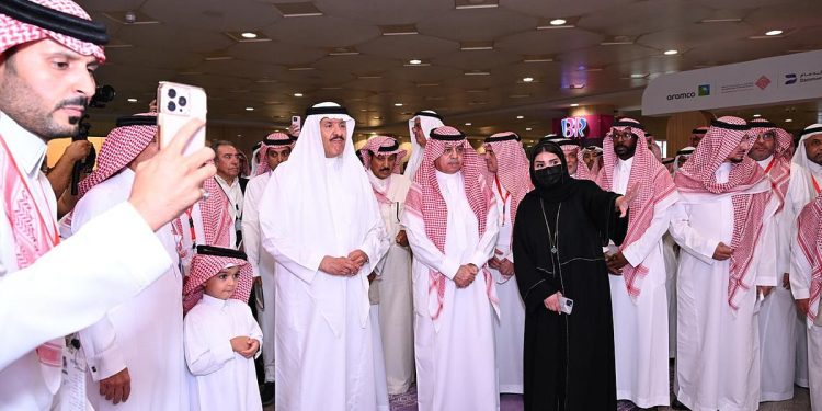مركز الملك سلمان لأبحاث الإعاقة يدشن مبادرة الغرفة الحسية في مطار الملك فهد الدولي بالدمام