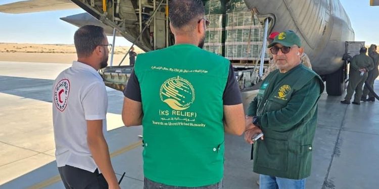 وصول الطائرة الإغاثية السعودية الـ 69 لإغاثة قطاع غزة إلى مطار العريش الدولي