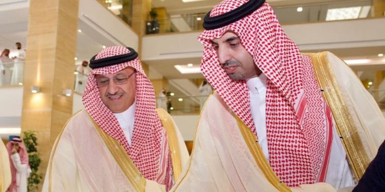 وزير التعليم يدشن المعرض التوعوي بالأمن السيبراني