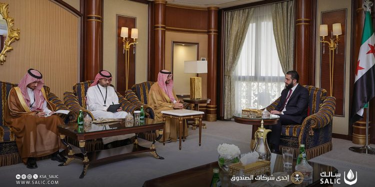  أحمد الشرع يبحث آفاق التعاون مع رئيس «سالك»