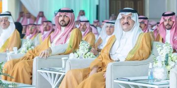 أمير المنطقة الشرقية يرعى "منتدى القطيف الاستثماري 2025"
