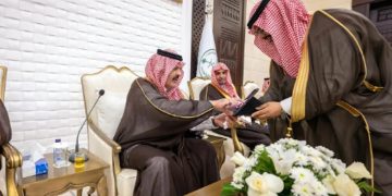 أمير حائل يدشّن مراسم فعاليات مهرجان سباقات الخيل في نسخته الثالثة