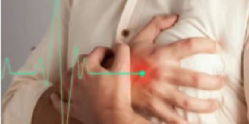 استشاري قلب يحذّر من الكحة: قد تكشف ضعف عضلة القلب أو التهابات في الرئتين