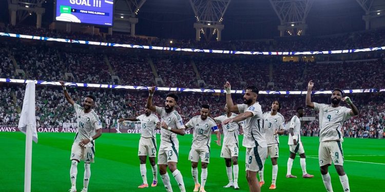 الأخضر يهزم إندونيسيا ويقترب من التأهل إلى كأس العالم 2026