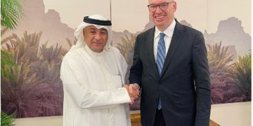 «البديوي» يبحث تعزيز التعاون المشترك في مختلف المجالات مع وزير ألماني