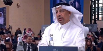 «الفالح»: 90% من الاستثمار الأجنبي المباشر بالمملكة تتدفق إلى القطاعات غير النفطية