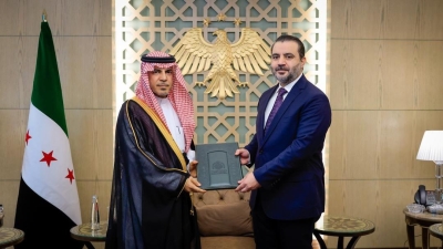 المجفل يقدم أوراق اعتماده سفيرًا في سوريا