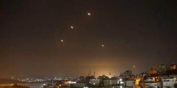 باحث: إيران تستعد لحرب جديدة مع إسرائيل