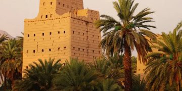 بيوت نجران الطينية.. ذاكرة تاريخ عميق ومصدر جذب للسائحين