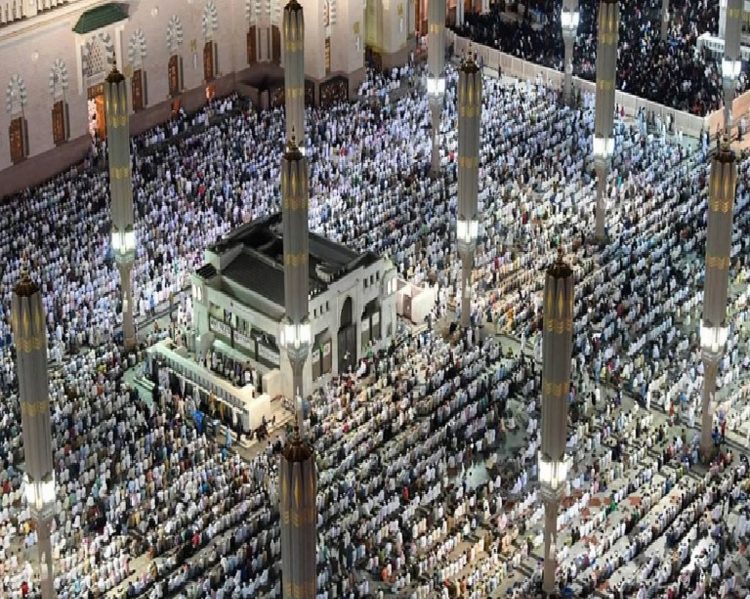 خطيب المسجد النبوي: اللهم انصر عبادك المظلومين في فلسطين على الصهاينة المحتلين