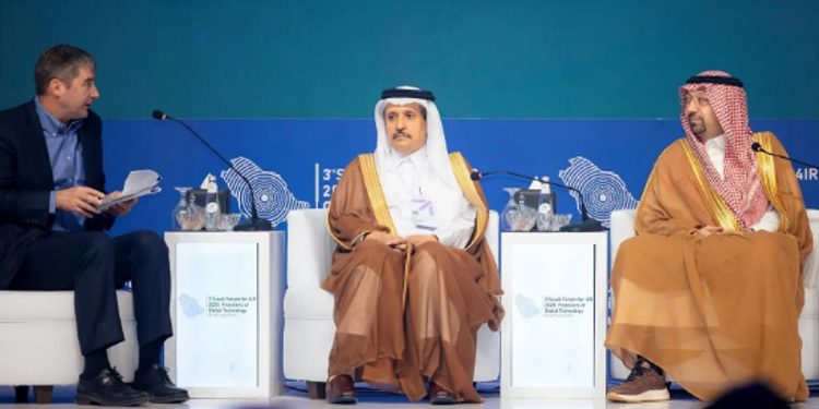 رئيس المنتدى الاقتصادي العالمي: المملكة تتصدر دول المنطقة في توظيف تقنيات الثورة الصناعية الرابعة