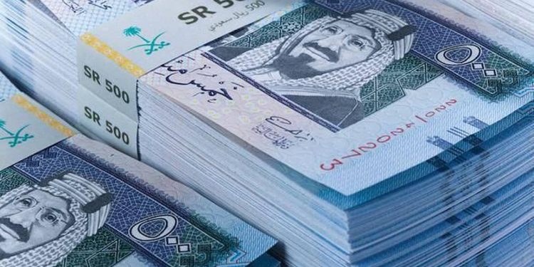 سعر الريال مقابل الجنيه المصري والعملات العربية اليوم الخميس 1-5-1447