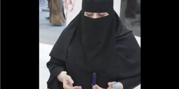 شابة سعودية تبتكر أدوات تعليمية لتقليل الأخطاء الطبية وتعزيز التدريب العملي