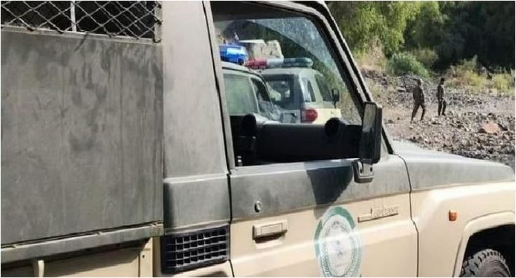 ضبط مقيم من الجنسية النيبالية مخالف لنظام البيئة لتفريغه مواد خرسانية في عسير