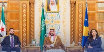 لقاء ثلاثي يجمع ولي العهد والشرع ورئيسة كوسوفا