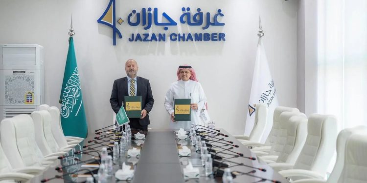 مذكرة تفاهم مع تحالف "سدرا" البريطاني لإنشاء أول مستشفى تخصصي للعظام والطب الرياضي في جازان