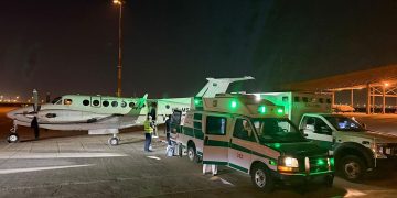 نقل مواطنتين بطائرة الإخلاء الطبي من الكويت لاستكمال علاجهما بالمملكة
