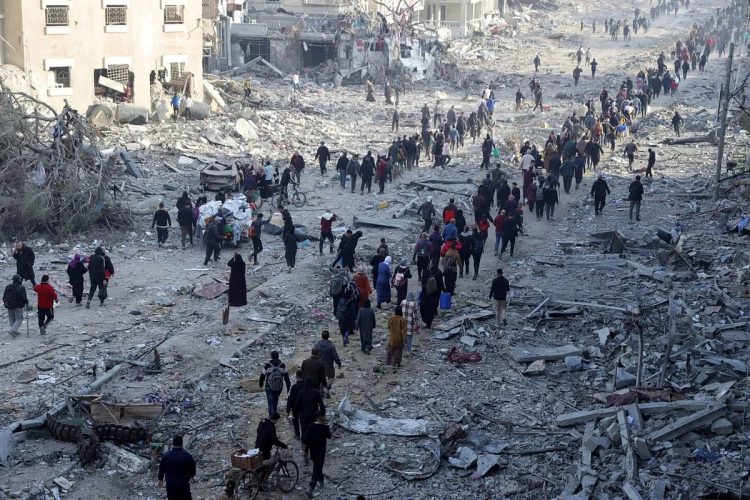 هدنة غزة تدخل حيّز التنفيذ.. وبدء عودة الأهالي إلى شمال القطاع
