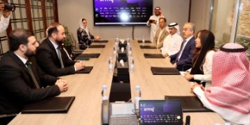 وزير الإعلام السوري يزور 'SRMG' ويطّلع على مبادراتها