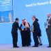 منتدى الجنوب العالمي يمنح فيصل بن معمر جائزة: البحث والتطبيق في التنمية العالمية